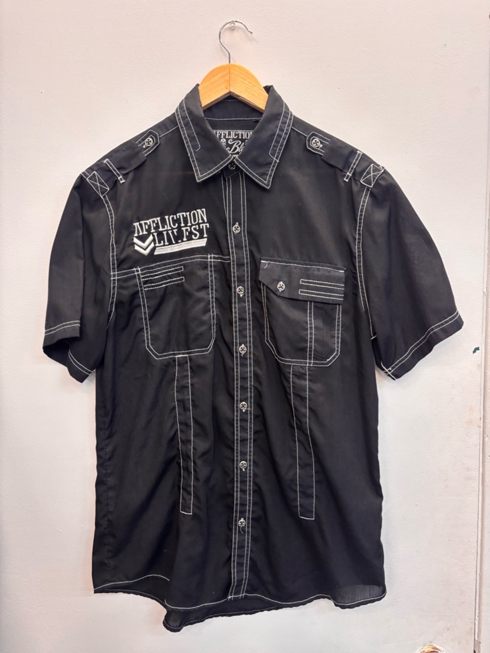 Y2K Affliction Men's Black Short Sleeve Button-up Shirt Medium Lightweight